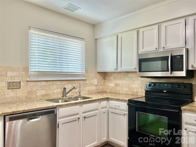 2901 Heathstead Place I, Charlotte, NC 28210