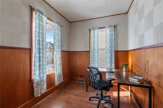 211 South West Street, Geneva City, NY 14456