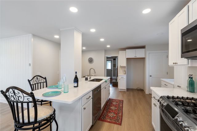 211 South West Street, Geneva City, NY 14456