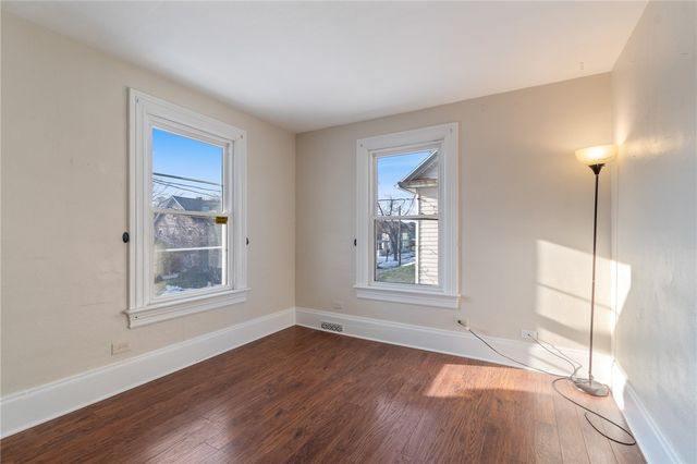 211 South West Street, Geneva City, NY 14456