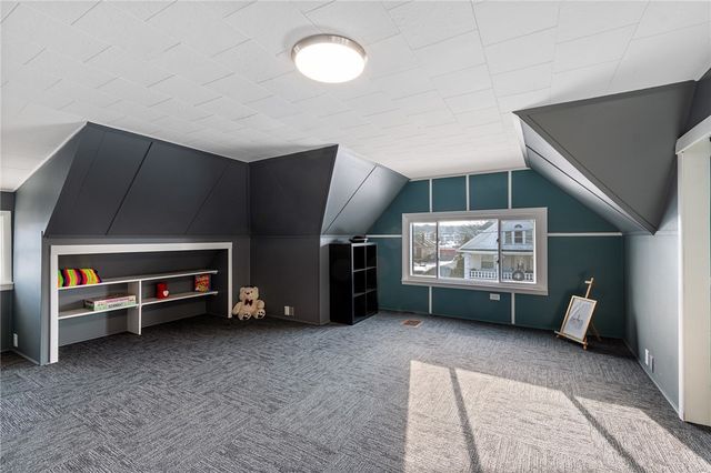 211 South West Street, Geneva City, NY 14456