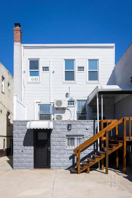 79-34 68th Avenue, Middle Village, NY 11379 — photo 4