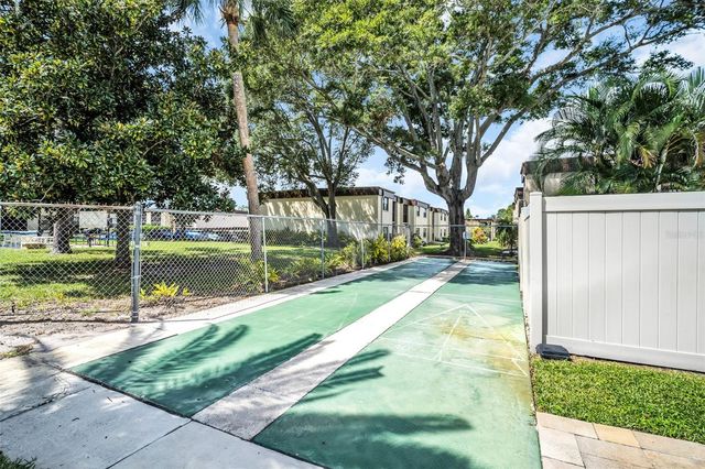 2400 WINDING CREEK BOULEVARD 18-105, Clearwater, FL 33761