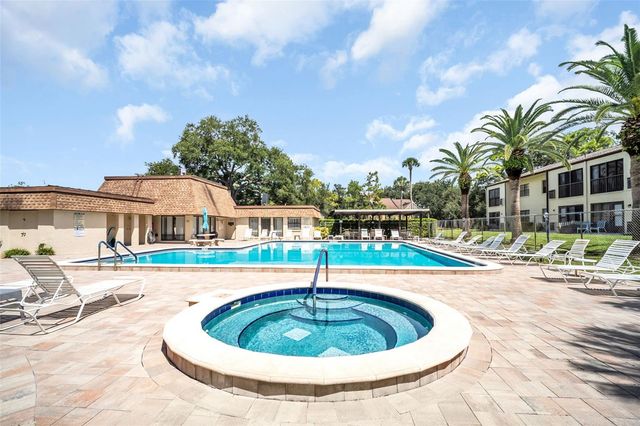 2400 WINDING CREEK BOULEVARD 18-105, Clearwater, FL 33761