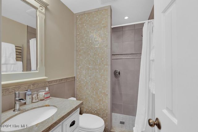 650 Cedar Point Boulevard A26, Cedar Point, NC 28584
