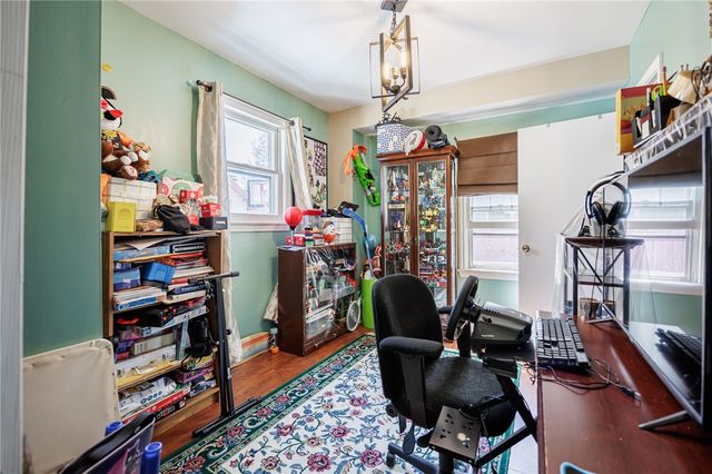 52 Clayton Street, Rochester, NY 14612