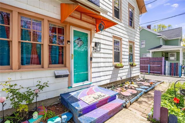 52 Clayton Street, Rochester, NY 14612