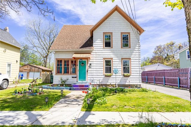 52 Clayton Street, Rochester, NY 14612