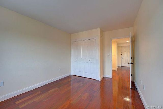 143-41 84 Drive 8B, Briarwood, NY 11435