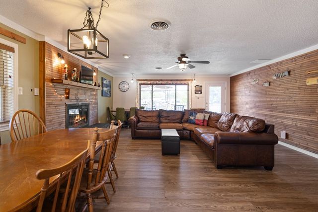 227 Scenic Road, Trinidad, TX 75163