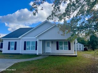 175 Joshua Drive, Chocowinity, NC 27817