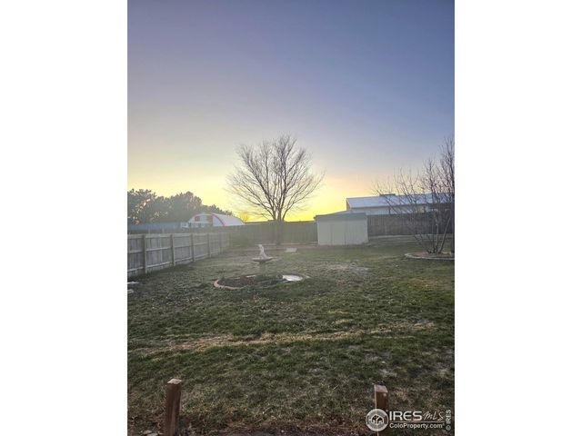 706 Daniels St, Brush, CO 80723