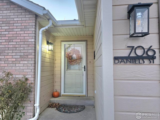 706 Daniels St, Brush, CO 80723