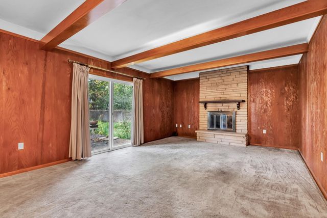 6147 S Lulu Ave, Wichita, KS 67216