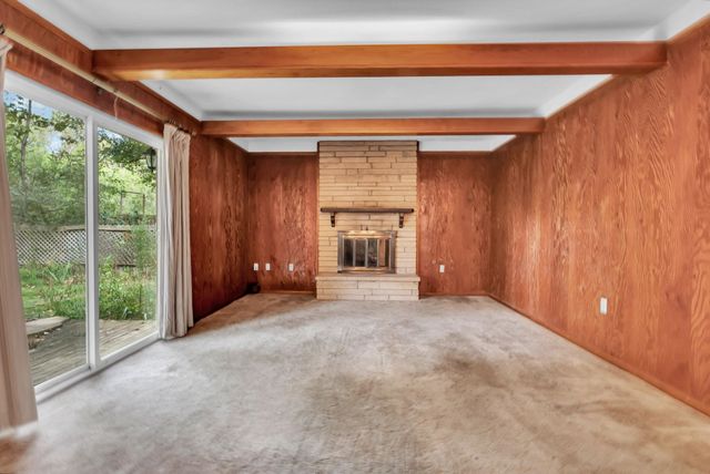 6147 S Lulu Ave, Wichita, KS 67216