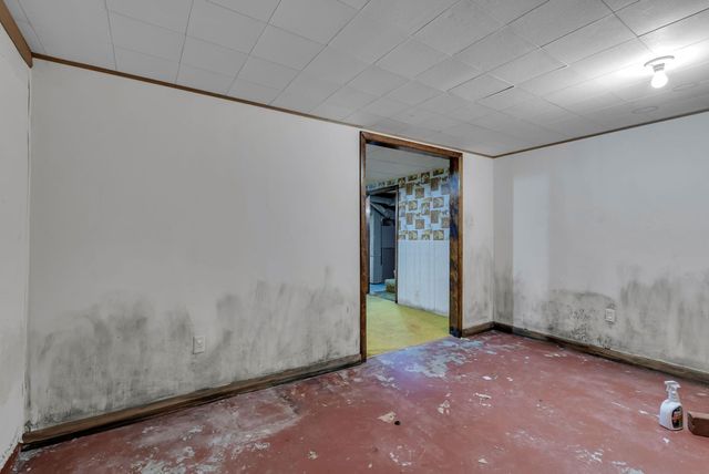 6147 S Lulu Ave, Wichita, KS 67216