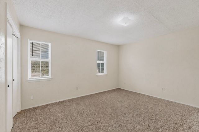 703 E Shady Grove Road, Irving, TX 75060