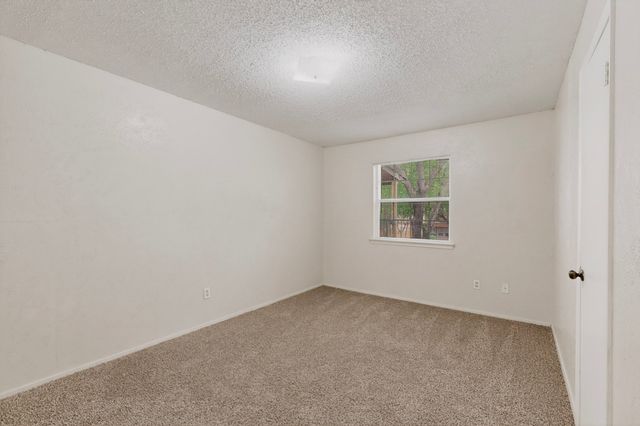 703 E Shady Grove Road, Irving, TX 75060
