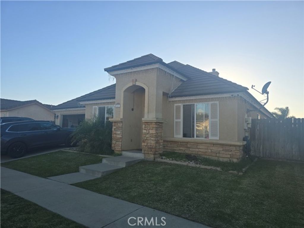 2421 Baldwin, Santa Maria, CA 93458