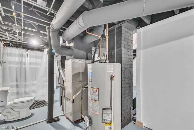 883 Bonnie Brae Avenue NE, Warren, OH 44483