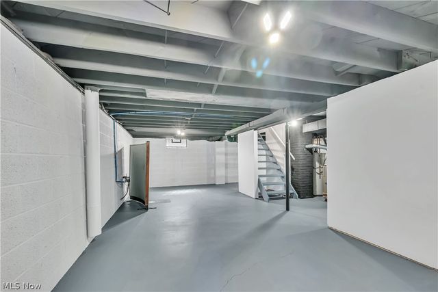 883 Bonnie Brae Avenue NE, Warren, OH 44483