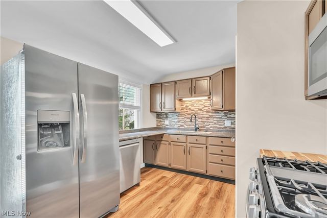 883 Bonnie Brae Avenue NE, Warren, OH 44483