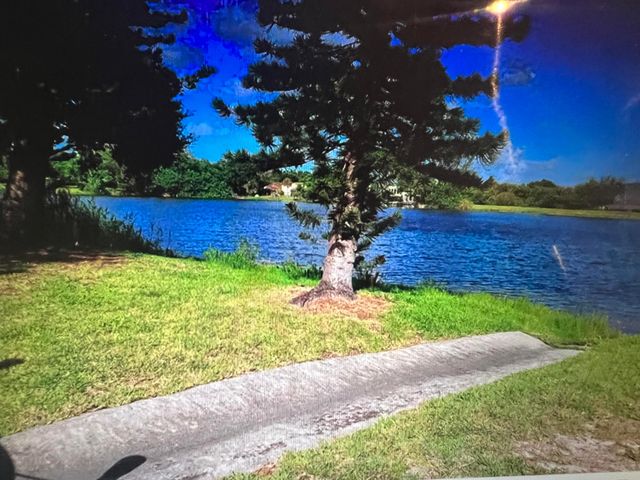 3330 Spanish Moss Terrace 406, Lauderhill, FL 33319