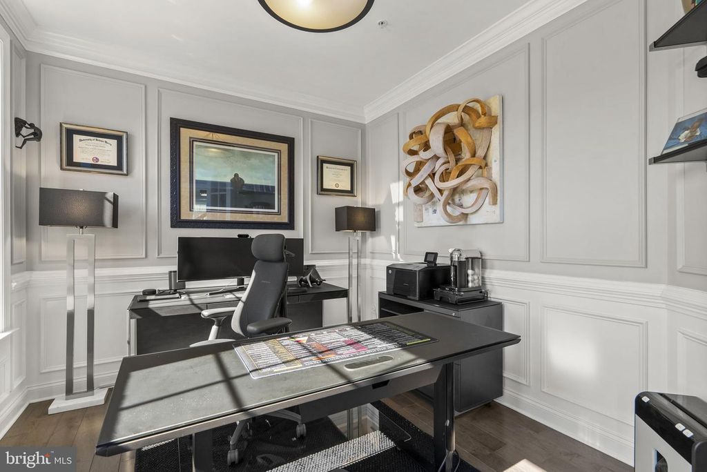 Image 15 of property listing at 707 CLAMOR CT, Fort Washington, MD 20744