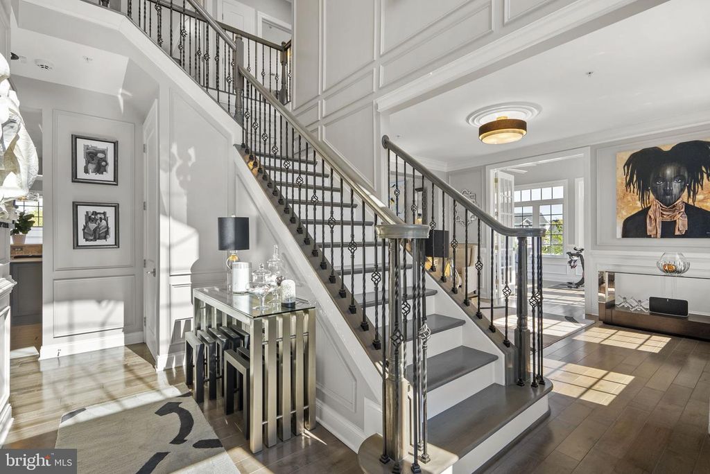 Image 17 of property listing at 707 CLAMOR CT, Fort Washington, MD 20744