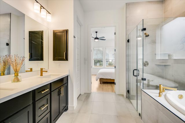 253 Darley Oak DR, Dripping Springs, TX 78620