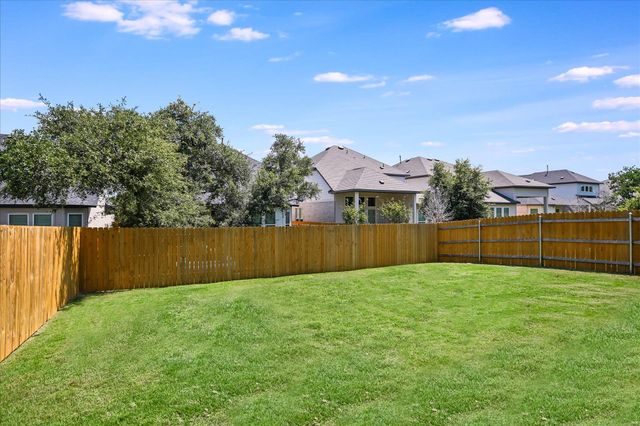 253 Darley Oak DR, Dripping Springs, TX 78620
