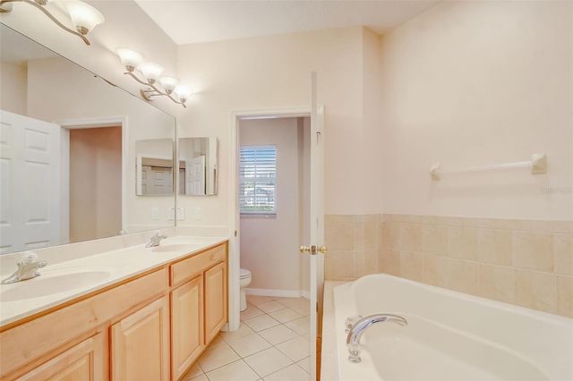1305 SANDSTONE RUN, Sanford, FL 32771