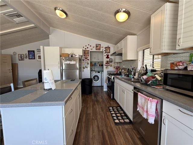 14000 El Evado Road 87, Victorville, CA 92392