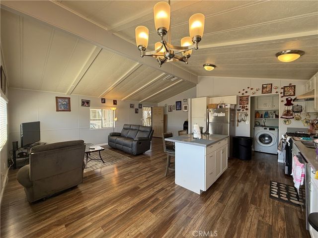 14000 El Evado Road 87, Victorville, CA 92392