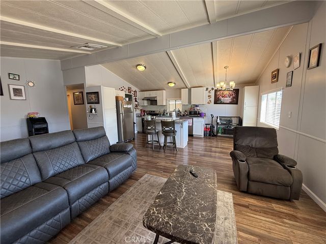 14000 El Evado Road 87, Victorville, CA 92392