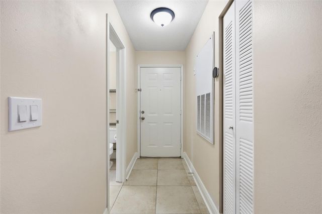 2516 GRASSY POINT DRIVE 208, Lake Mary, FL 32746