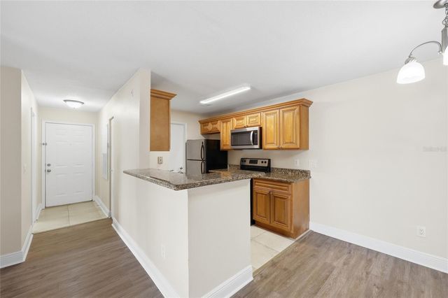 2516 GRASSY POINT DRIVE 208, Lake Mary, FL 32746