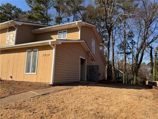 1717 Wynndowne Trail SE, Smyrna, GA 30080