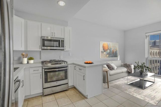 445 Island Ave 706, San Diego, CA 92101