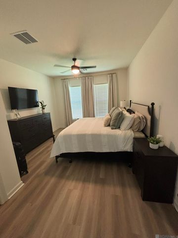 39131 Tony Christy Ave, Prairieville, LA 70769