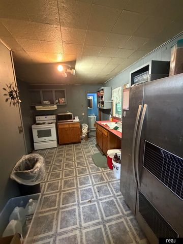 3130 9th Avenue, Council Bluffs, IA 51501