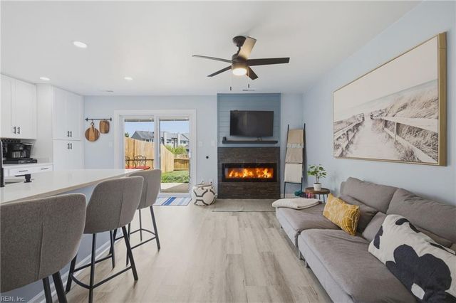 728 Quesnel DR, Virginia Beach, VA 23454