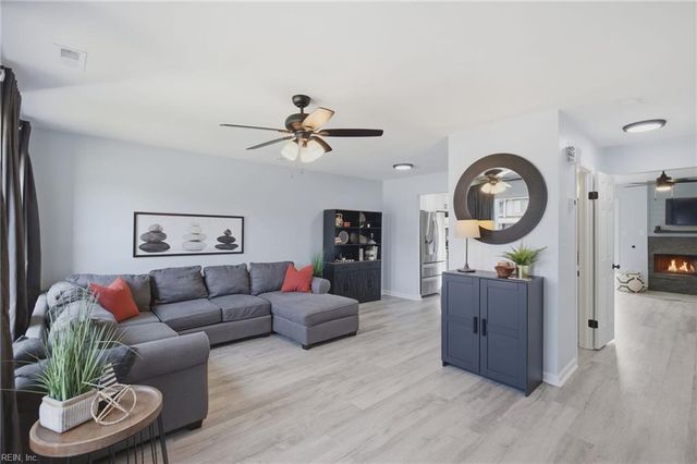 728 Quesnel DR, Virginia Beach, VA 23454