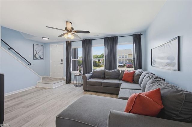 728 Quesnel DR, Virginia Beach, VA 23454