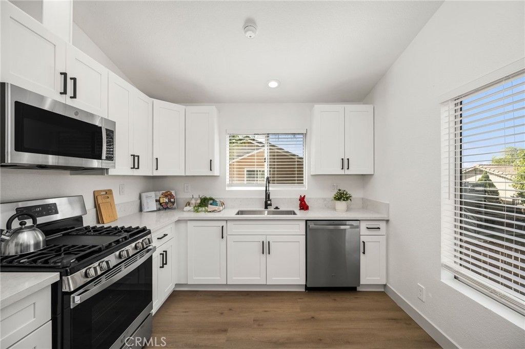1122 Mirada, Perris, CA 92571 — exterior