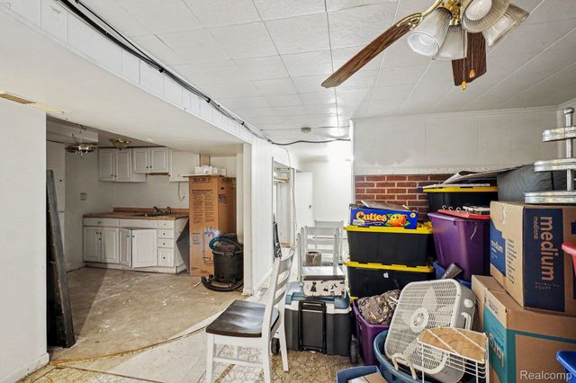 4987 E M 36, Hamburg Township, MI 48169