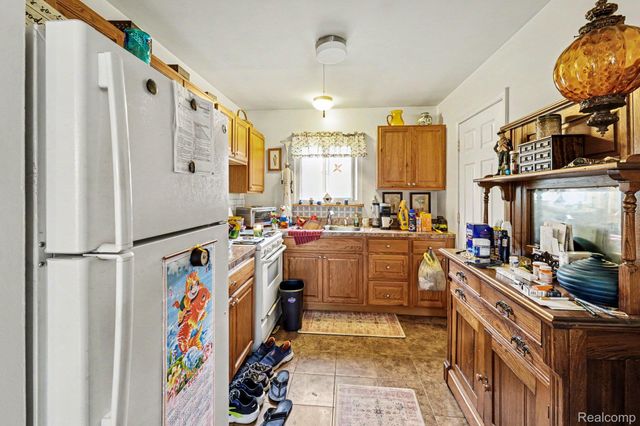 4987 E M 36, Hamburg Township, MI 48169