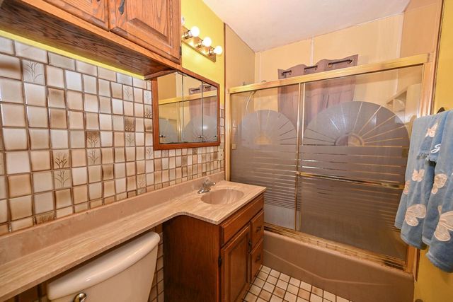 4164 S 4th STREET, Milwaukee, WI 53207