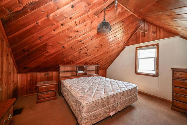 4164 S 4th STREET, Milwaukee, WI 53207