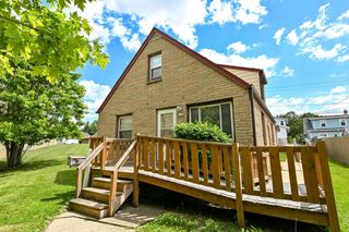 4164 S 4th STREET, Milwaukee, WI 53207